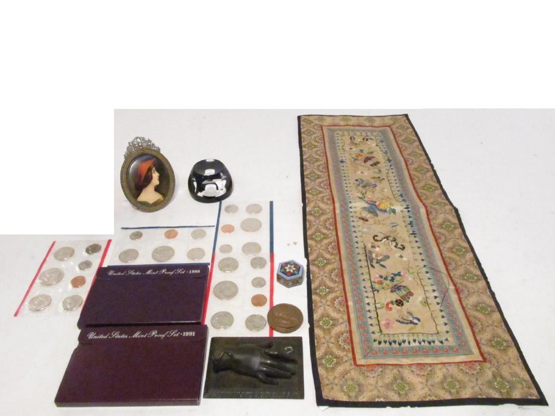 ESTATE DECORATIVES & ANTIQUES: BRONZE, COINS, 13PC (1 of 17)