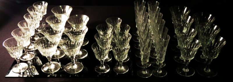 39 PCS. BACCARAT "PICCADILLY" CRYSTAL STEMWARE: 39. pcs. Baccarat "Piccadilly" Crystal stemware set. Consist of Twelve 6.75" champagne glasses ( one chip on rim and another with chip on base), two claret 5.5" claret wine glasses, five water goblets