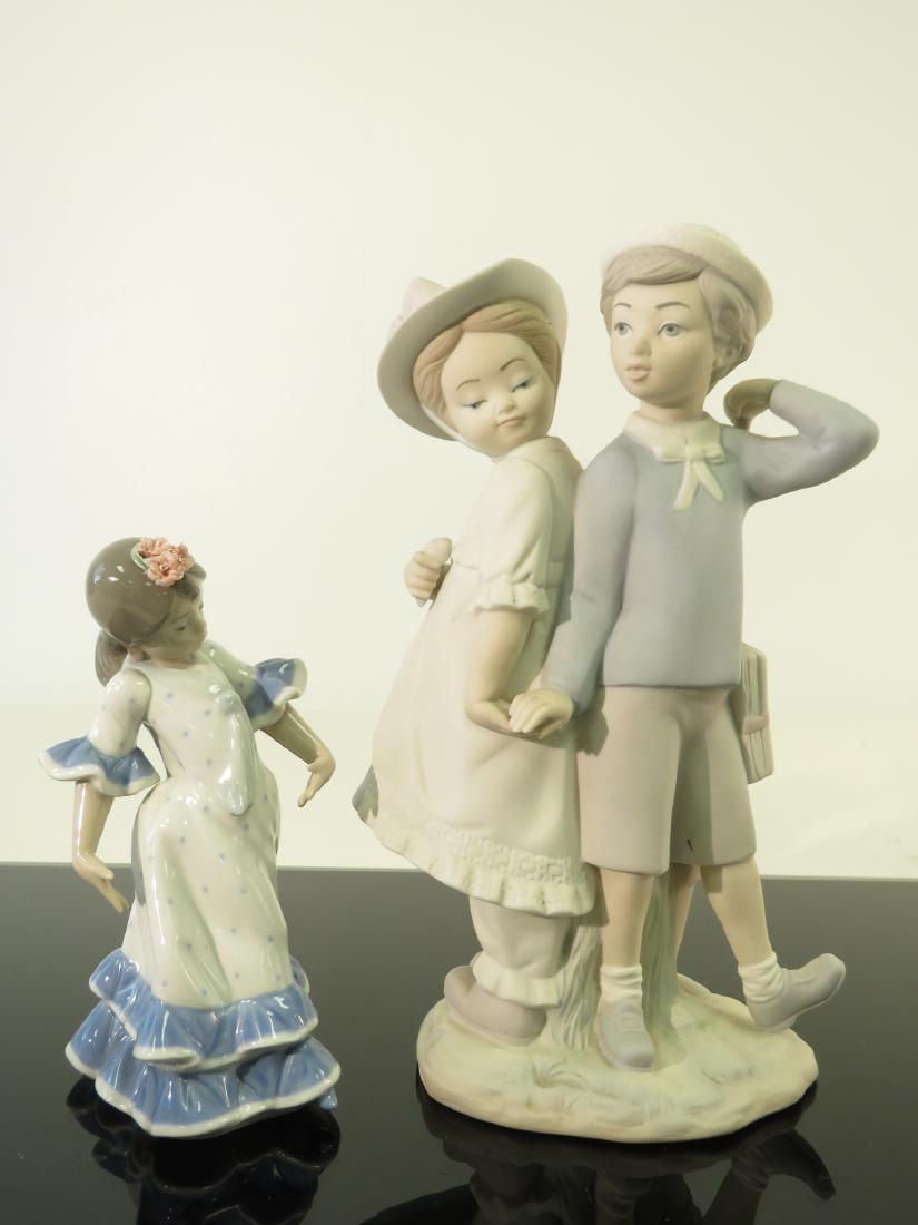 TWO LLADRO PORCELAIN FIGURINES (1 of 4)