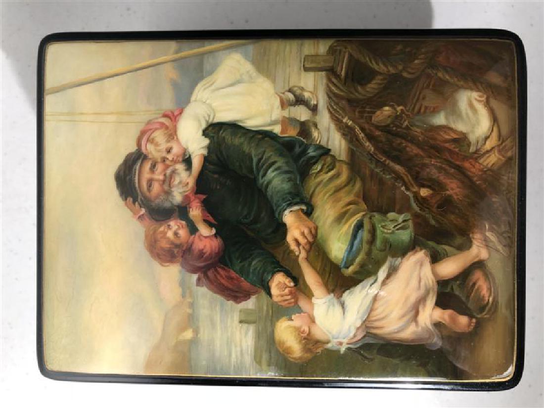 FEDOSKINO RUSSIAN LACQUER BOX: FISHERMAN WITH CHI (1 of 4)