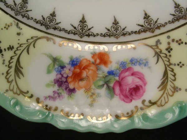 THREE PIRKEN HAMMER PORCELAIN DISHES - 4