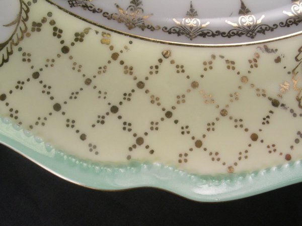 THREE PIRKEN HAMMER PORCELAIN DISHES - 5