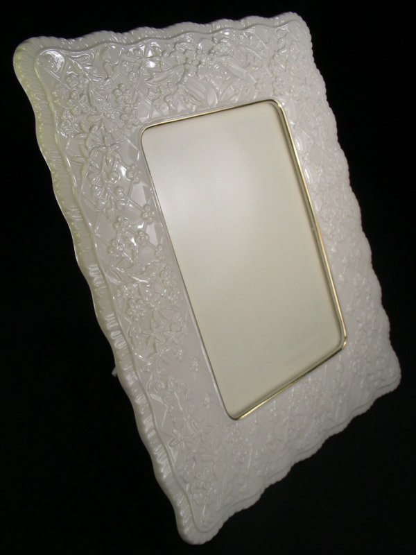 LARGE LENOX PORCELAIN PHOTO FRAME FLORAL - 2
