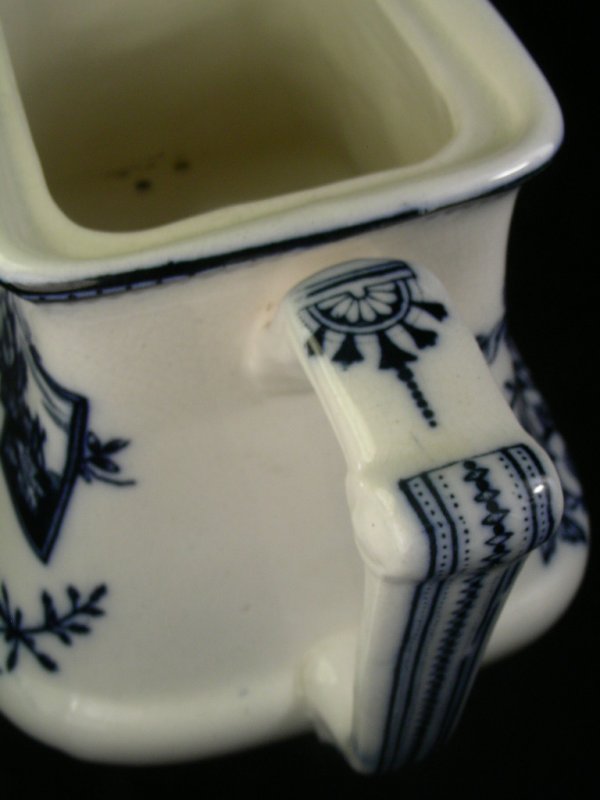 ENGLISH FLOW BLUE TEAPOT WITH LID - 7