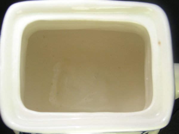 ENGLISH FLOW BLUE TEAPOT WITH LID - 9