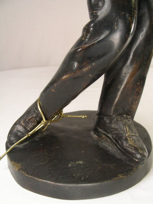 BRONZE FIGURE OF A GOLFER - 4