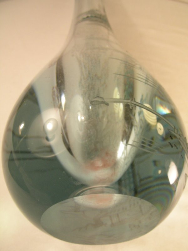 LG PALE BLUE ENGRAVED CHINESE ART GLASS VASE - 9