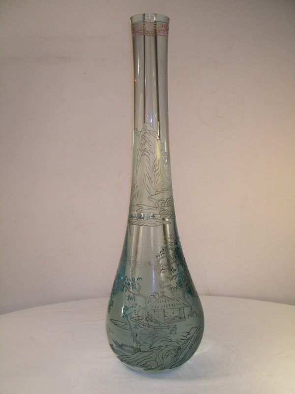 LG PALE BLUE ENGRAVED CHINESE ART GLASS VASE