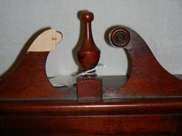 BUTLER STYLE CURIO WALL DISPLAY CASE TWO SHELVES - 6