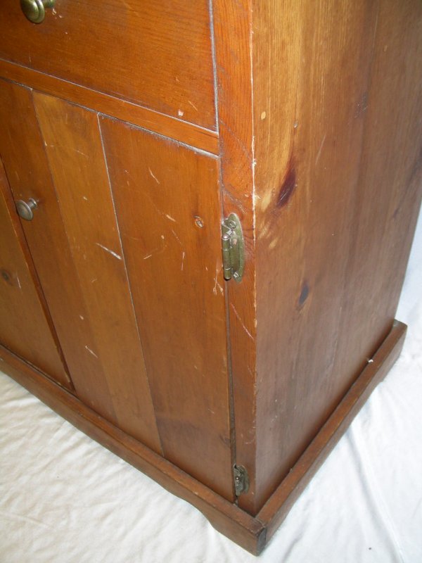 VINTAGE PRIMITIVE PINE DRY SINK W/ TWO DOORS - 6