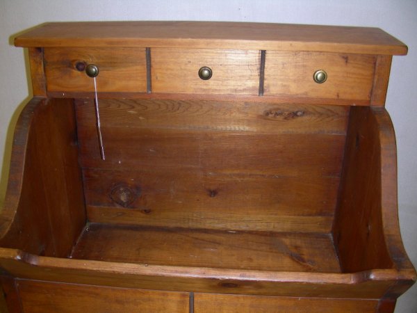 VINTAGE PRIMITIVE PINE DRY SINK W/ TWO DOORS - 7