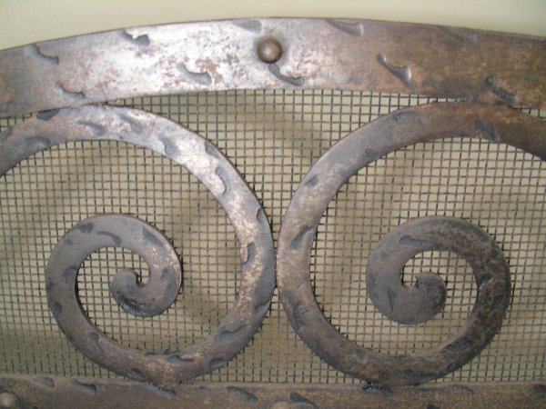 ANTIQUE SUNFLOWER IRON FIREPLACE ANDIRONS SCREEN - 4