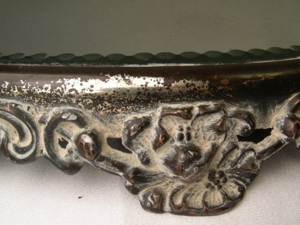 LARGE ROUND MIRRORED SILVER PLATE PLATEAU - 3