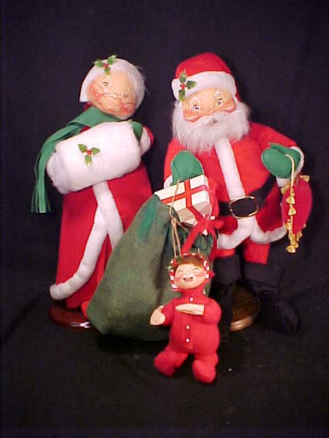 THREE ANNALEE MOBILITEE DOLLS