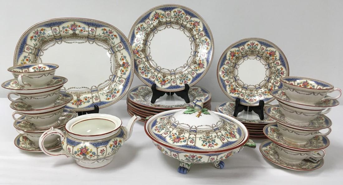 MINTON "HAZLEMERE" DINNERWARE SERVICE FOR 8: Mintons "Hazlemere" (Hazelmere) porcelain dinnerware service for eight. Includes eight 10.6" dinner plates, eight 7.75" plates, eight 5.75" saucers, eight 5" rim to handle cups, one 13" tray, one 11" 