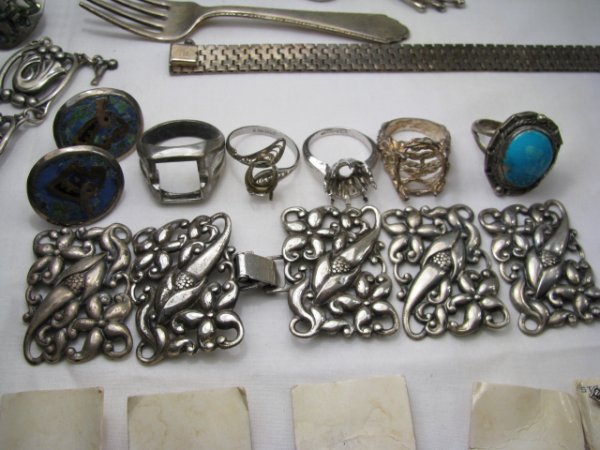 GROUP ASSORTED STERLING SILVER JEWELRY & PARTS - 3