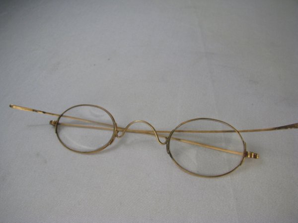 PAIR ANTIQUE 14 KT GOLD EYE GLASSES w/ ORIG CASE - 2