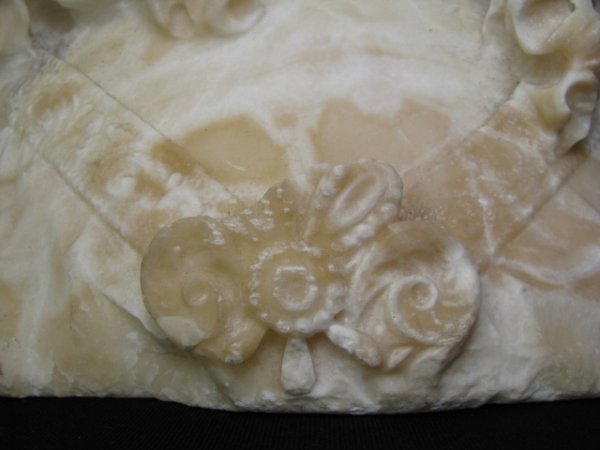 19TH C. CARVED ALABASTER BUST OF A YOUNG WOMAN - 4