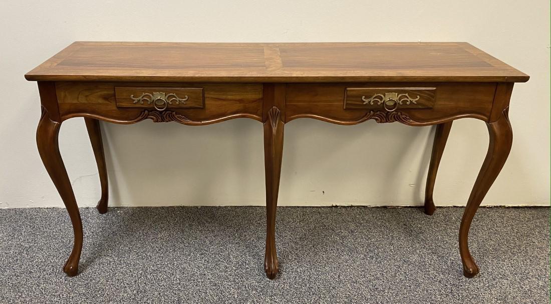 BAKER FURNITURE LOUIS XV STYLE WALNUT CONSOLE TABLE (1 of 17)