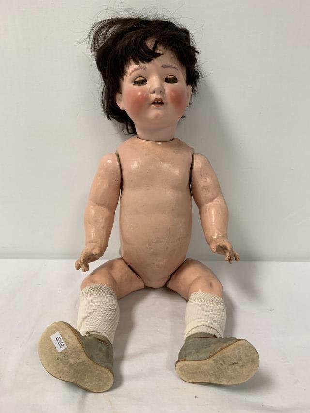 HEUBACH KOPPELSDORF PORCELAIN & COMPOSITE DOLL (1 of 12)