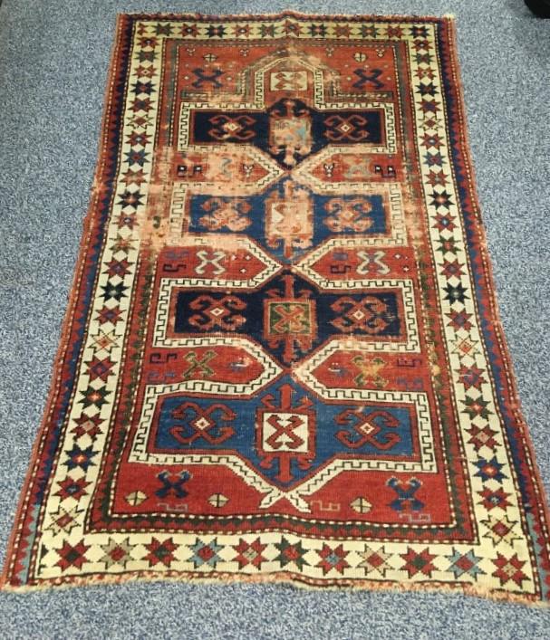 ANTIQUE CAUCASIAN KAZAK HAND KNOTTED RUG 3' X 4'9" (1 of 11)
