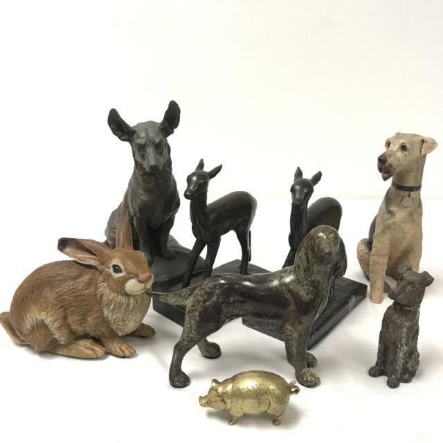 LOT OF EIGHT ASSORTED CAST METAL ANIMALS, DOGS, E (1 of 17)