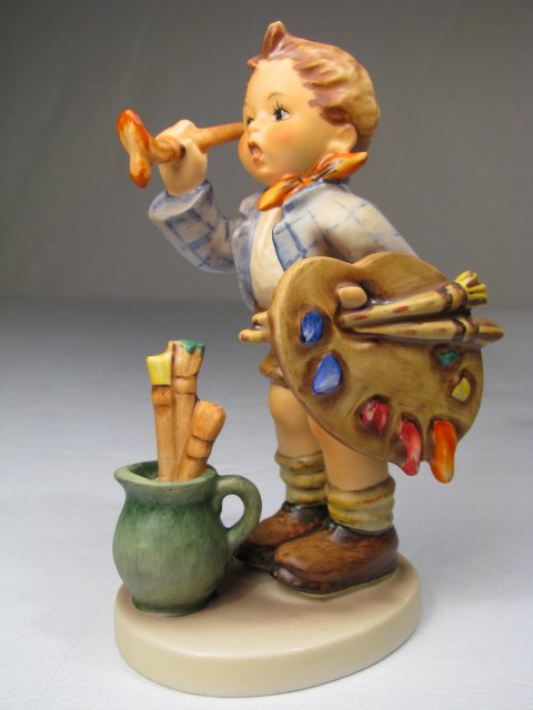 HUMMEL PORCELAIN FIGURINE "THE ARTIST" 304: Hummel porcelain figurine, "The Artist," impressed 304 with trade mark 5, Goebel V stamped on base. Measures 5 1/4" tall. Condition is good, no chips, cracks or crazing. See images. Approx. weight 5 o