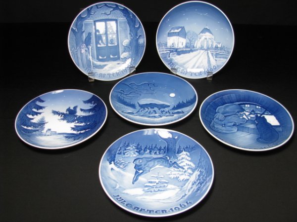 SIX BING & GRONDAHL CHRISTMAS PLATES 1959 - 1964: Six Bing and Grondahl Christmas plates made by Kjeld Bonfils (1959-1962) and Henry Theldander (1963 and 1964). They are: 1959 Christmas Eve, 1960 Danish Village Church, 1961 Winter Harmony, 1962 Winte