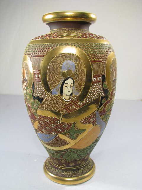JAPANESE SATSUMA VASE