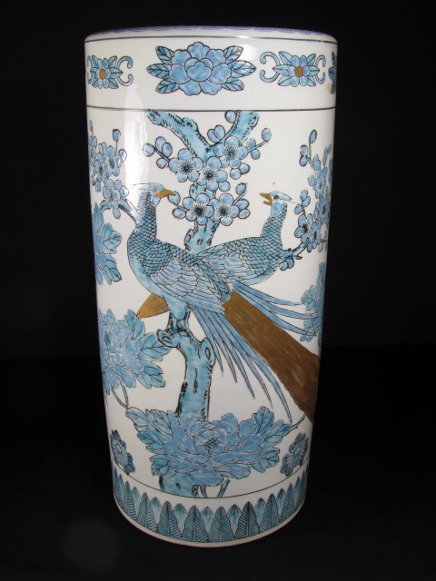 JAPAN HAND PAINTED GOLD IMARI UMBRELLA STAND