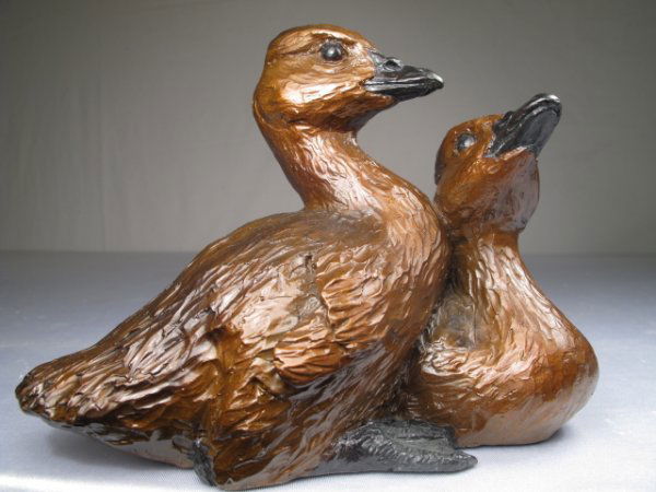 D H TURNER BRONZE SCULPTURE GOSLINGS 1992: Goslings bronze sculpture by D. H. Turner, 1992, limited edition 55/100. Measures 5 1/2" tall x 7 1/2" wide. Weight is 4 lbs 3 oz.