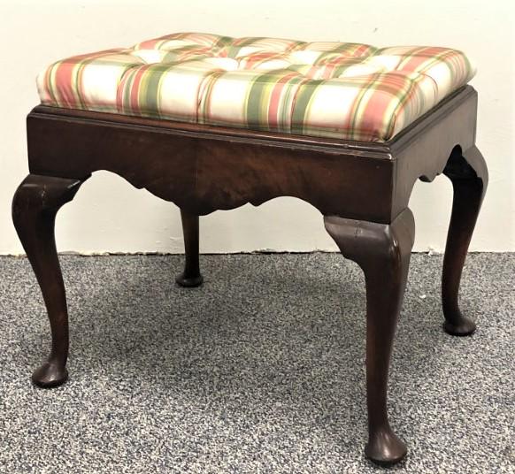 19TH C QUEEN ANNE STYLE BURLED MAHOGANY FOOTSTOOL: 19th century Queen Anne style burled mahogany footstool with tufted silk upholstery. Measures 19" tall x 23.5" long and 19.5" deep. Condition tears or upholstery, repairs to legs, normal signs of age 