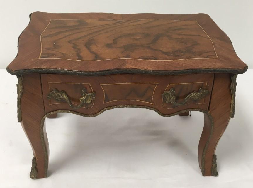 ANTIQUE LOUIS XV STYLE SALESMAN SAMPLE DESK: Antique Louis XV style salesman sample sized desk with ormolu style mounts. Measures 9.25" tall x 13.75" wide and 8.5" deep. Condition: signs of minor age and wear to finish, no losses, see images. We