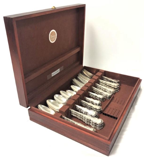 WHITING "LOUIS XV" STERLING SILVER FLATWARE FOR 12: Whiting "Louis XV" sterling silver flatware service for twelve. Includes 12 of each: 8.15" tablespoons, 6.8" soup spoons, 5.75" teaspoons, 7.4" forks, and 6.75" forks. Each piece monogrammed "RHM" and