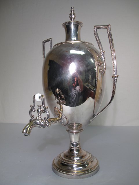 ANTIQUE ENGLISH HOT WATER URN SILVER ON COPPER: Antique English hot water urn, silver plate on copper, in the Neoclassical style, signed interior lid: "Mather and Armstrong. Warranted Best. London Manufacture". Circa 1840-50. Height including lid: 