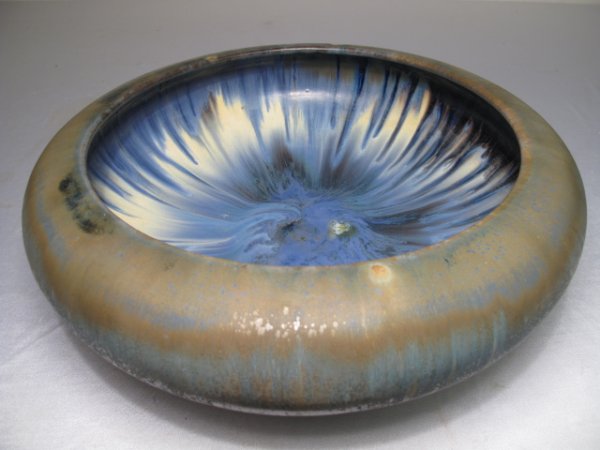 LARGE FULPER ART POTTERY DRIP GLAZE BOWL c1920: Large Fulper American Arts & Crafts pottery bowl with a drip glaze decoration; matt exterior and glossy interior, circa 1910-1930. Signed under the foot rim. Diameter of bowl is 13 3/4". Height: 4 1/4