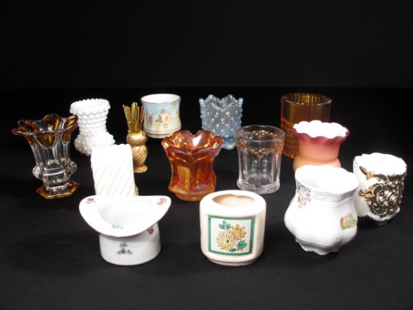 TOOTHPICK HOLDERS: GLASS PORCELAIN FIGURAL 15pc: Fifteen assorted toothpick holders in porcelain, glass and metal. All generally good condition. Weight 2.8 lbs.