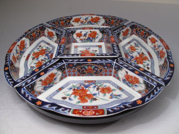 GUMPS IMARI STYLE PORCELAIN LAZY SUSAN