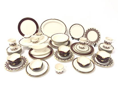 PICKARD "ENSEMBLE BURGUNDY" DINNERWARE SRVC FOR 8: Pickard "Ensemble Burgundy" porcelain dinnerware service for eight. Includes (8) 10.5" plates, (8) 8" plates, (8) 6.1" plates, (8) 2.5" tall cups, (8) 6" saucers, (8) 4.8" diameter fruit bowls, (2)