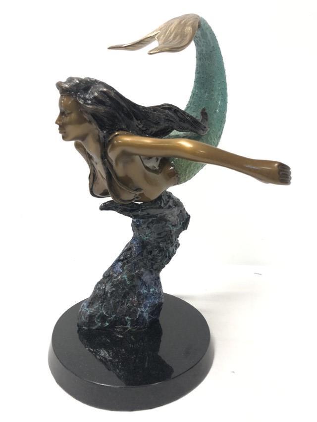 ROBERT WYLAND BRONZE SCULPTURE "MERMAID BELOW" (1 of 10)