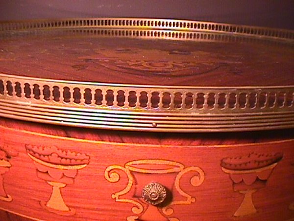 FRENCH MARQUETRY GALLERY TOP TABLE ROUND - 3
