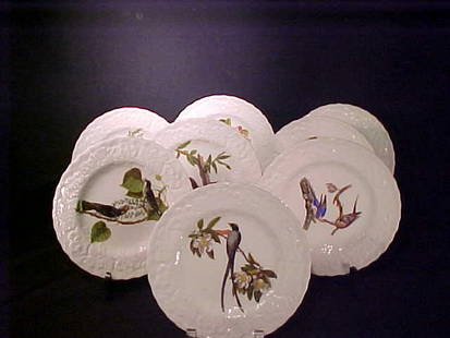 ALFRED MEAKIN BIRD AMERICA PLATES 8 PC: ALFRED MEAKIN BIRD AMERICA PLATES 8 PC Each with crazing. One with chip. Each plate measures 9" wide.