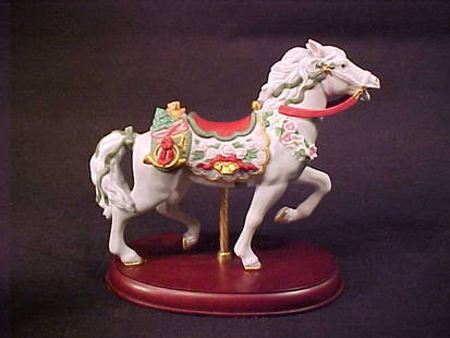 LENOX CAROUSEL HORSE BELLS BEAR TREE 9": LENOX CAROUSEL HORSE BELLS BEAR TREE 9" long by 8 1/4" tall. No box.