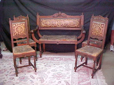 602: 1880'S ITALIAN LEATHER BENCH & 4 CHAIRS