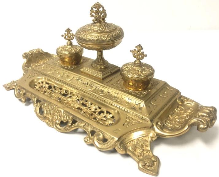 MAITLAND SMITH CAST BRASS PEN REST INKWELL (1 of 13)