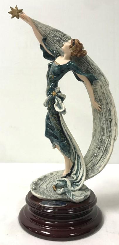 GIUSEPPE ARMANI FIGURINE "COMET THE FUTURE" #1275C (1 of 15)