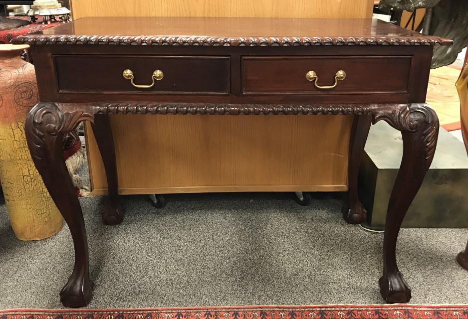 VINTAGE CHIPPENDALE STYLE MAHOGANY WRITING DESK (1 of 17)