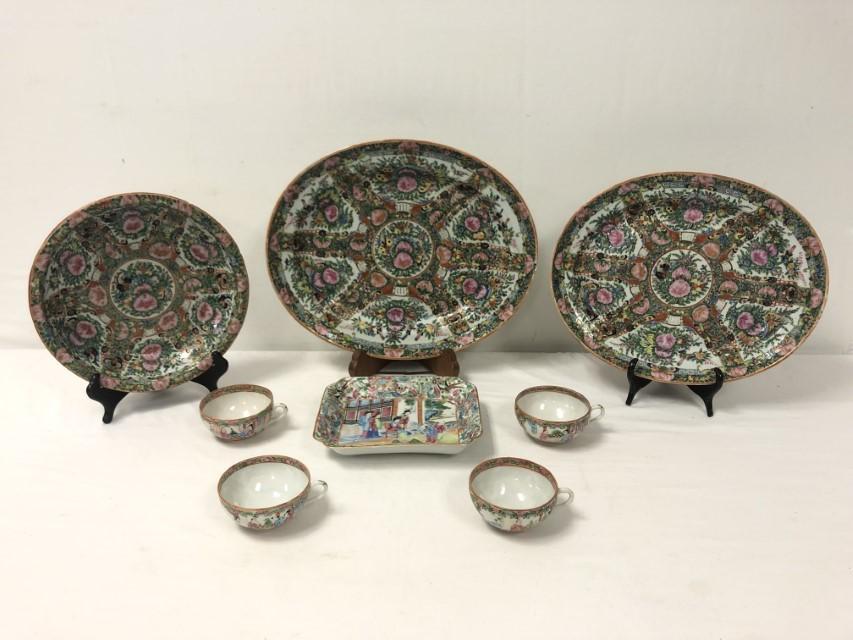 EIGHT PIECES CHINESE ROSE MEDALLION / FAMILLE ROSE (1 of 20)