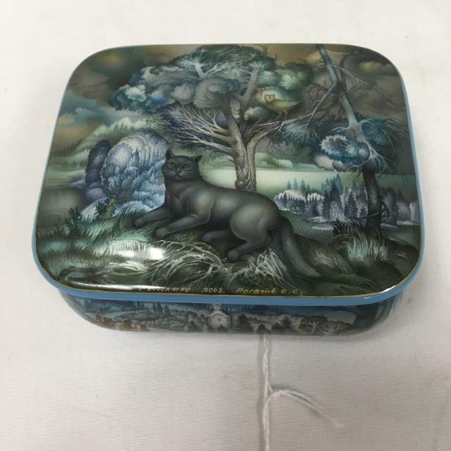 RUSSIAN FEDOSKINO LACQUER BOX BY SERGEY ROGATOV (1 of 9)