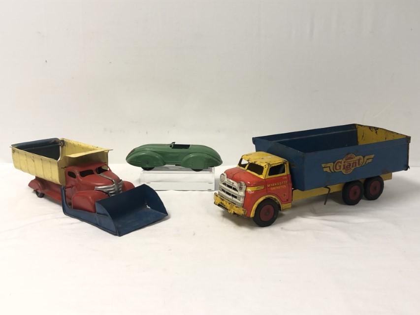 MARX & WYANDOTTE PRESSED STEEL TOYS CAR & TRUCKS (1 of 20)